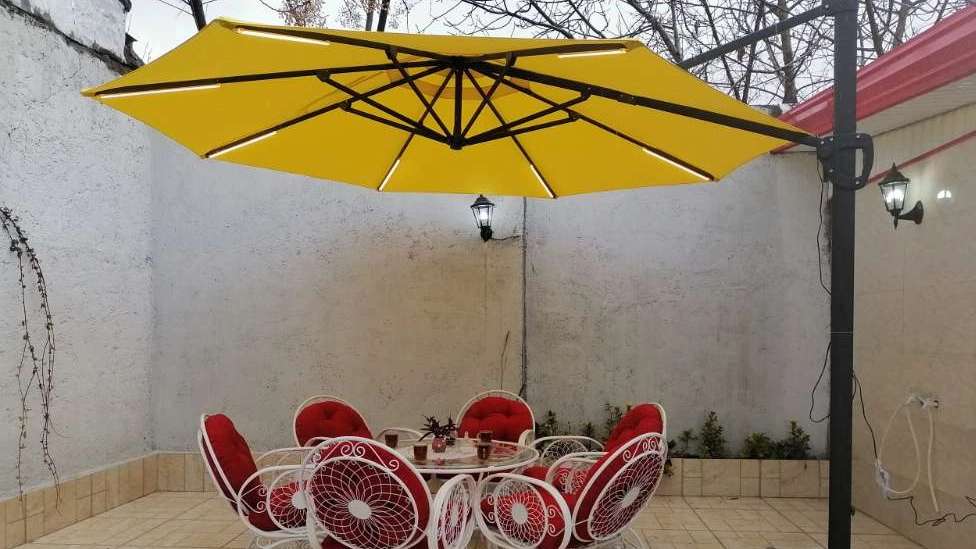 چتر و سایبان افروز